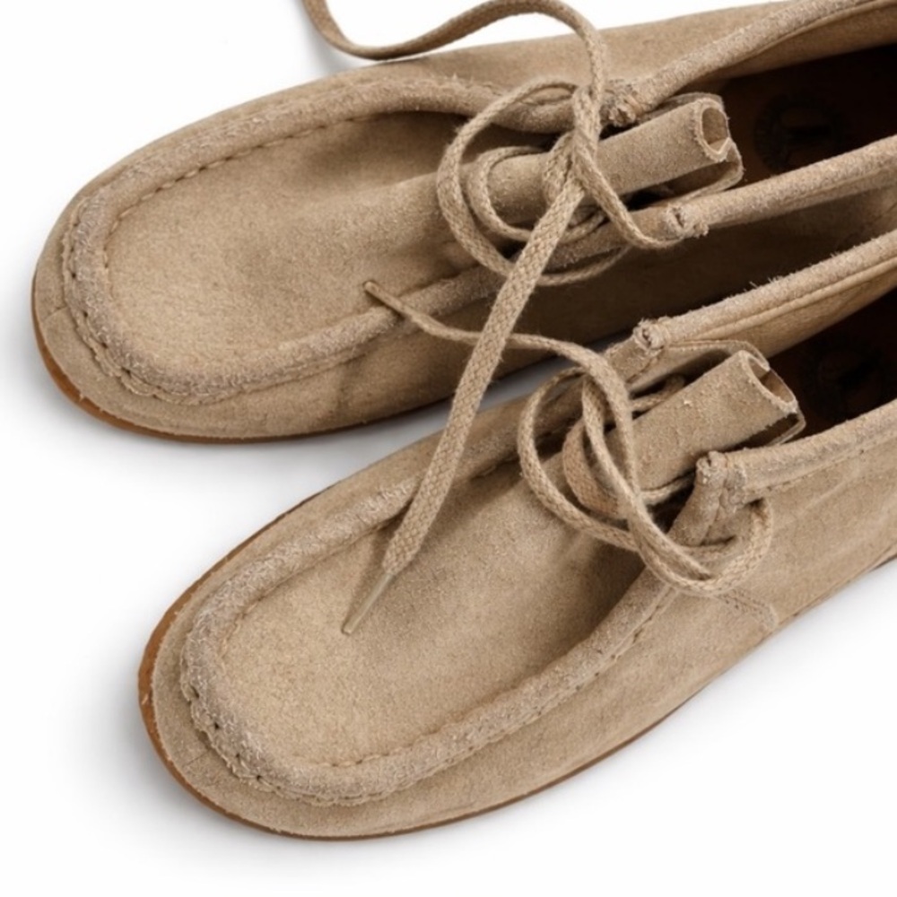 Classic Tan Kids Clarks Wallabees